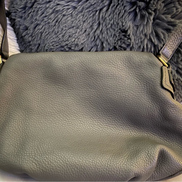 Marc Jacobs New York Leather Shoulder or Crossbody Bag - Picture 5 of 6